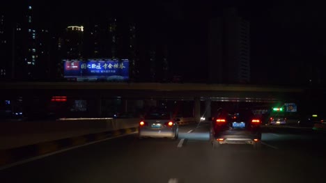 noche-tiempo-zhuhai-city-tráfico-calle-camino-viaje-delantero-pov-panorama-4k-china