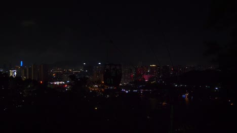 Nacht-erleuchtet-Zhuhai-Stadtbild-Park-Top-Panorama-4k-china