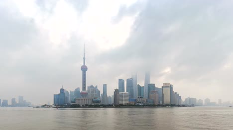 Shanghai-Stadtbild-und-Skyline-bei-Sonnenaufgang