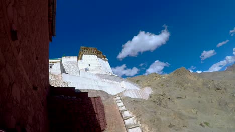 Tiempo-lapso-monasterio-de-Namgyal-Tsemo,-Leh-Ladakh,-India