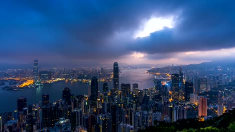Lapso-de-tiempo-de-Hong-Kong-en-la-noche.-4K