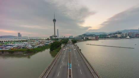 China-cielo-atardecer-famoso-Macao-tráfico-carretera-Bahía-torre-panorama-4k-lapso-de-tiempo