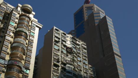 China-Macao-Stadtbild-sonnigen-Tag-Zeit-Wohnhäuser-blauer-Himmel-Panorama-4k
