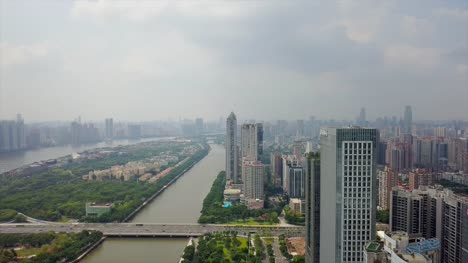 China-guangzhou-paisaje-urbano-río-Perla-día-tiempo-aéreo-panorama-4k