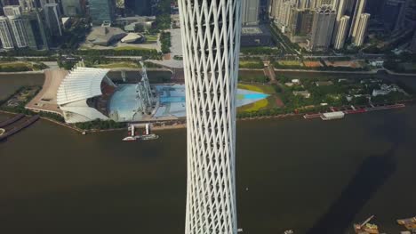día-luz-guangzhou-Cantón-famosa-Torre-Plaza-base-china-vista-aérea-superior-4k