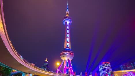 Nacht-erleuchtet-shanghai-berühmten-Perle-oriental-Tower-Bridge-Ansicht-4k-Zeit-verfallen-China