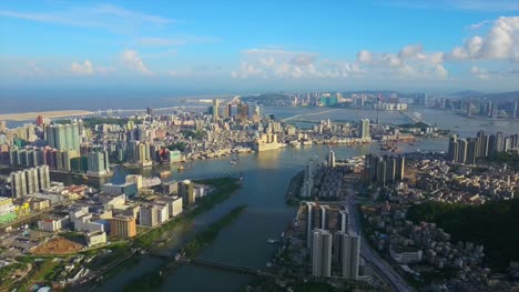 sonnigen-Tag-Zhuhai-Stadtbild-Macau-Stadt-Bucht-Luftbild-Panorama-4k-china