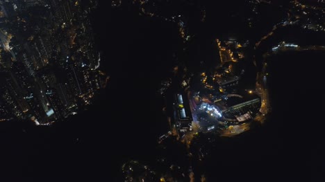 Nacht-Beleuchtung-Hongkong-berühmte-Bucht-Küste-Luftbild-4k-china