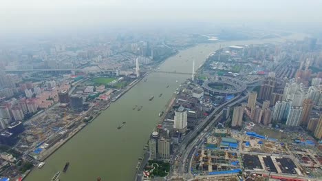 Vista-aérea-del-Bund-y-Shanghai-skyline,Shanghai.China.