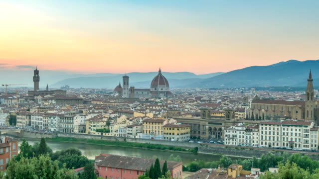 Florenz-Italien-Zeitraffer-4K,-Stadt-Skyline-von-Tag-zu-Nacht-Zeitraffer