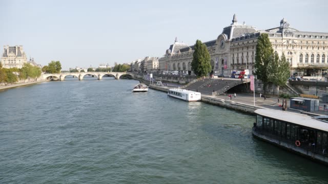 Paris,-France,-27th-August-2018-River-Seine-10-Bit-4K