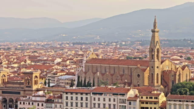Luftbild-von-der-Basilika-von-Santa-Maria-del-Fiore-in-Florenz,-Italien