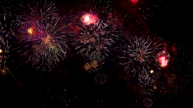 Magnificent-continuous-vivid-firework-display