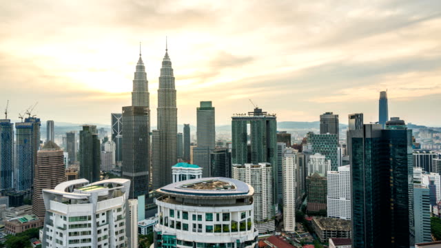 Zeitraffer-von-Kuala-Lumpur-Stadtbild-am-Morgen