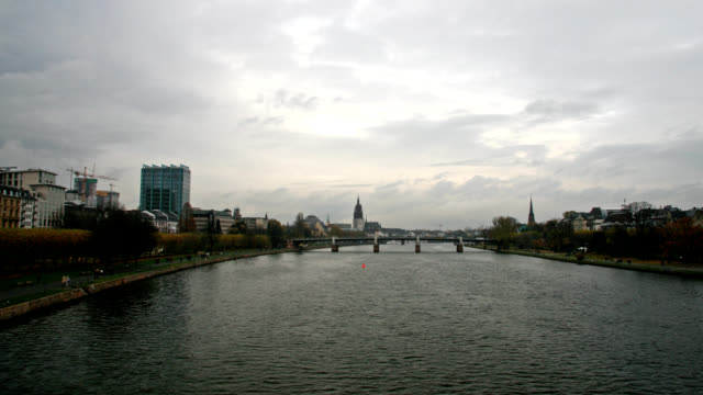 River-Main---Frankfurt,-Germany