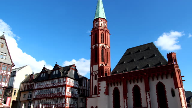 Kirche-in-Römerberg,-Frankfurt