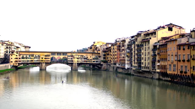 Ponte-Vecchio,-Old-Bridge,-Florence,-Italy.-4K.
