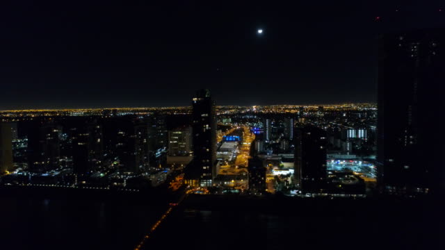 Aerial-video-Gebäude-Nacht