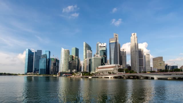 Skyline-von-Singapur-am-Marina-Bay-Timelapse,-Singapur,-4K-Zeitraffer