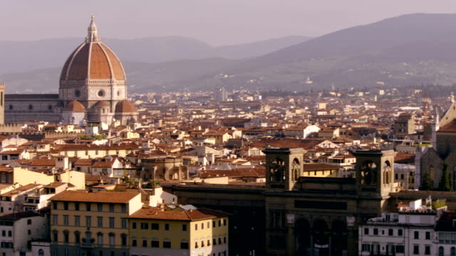 vista-de-la-Basílica-de-Santa-María-del-Fiore-en-Florencia,-Italia