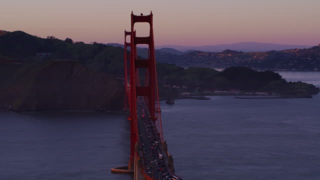 Aerial-view-of-Golden-Gate-bridge