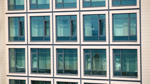 large-windows-of-the-business-center