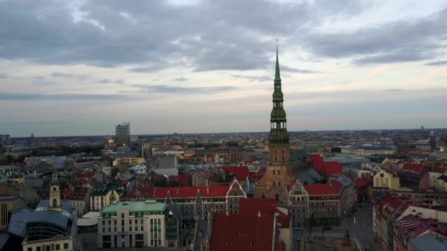Schöne-Antenne-alte-Riga-Ansicht-von-oben.