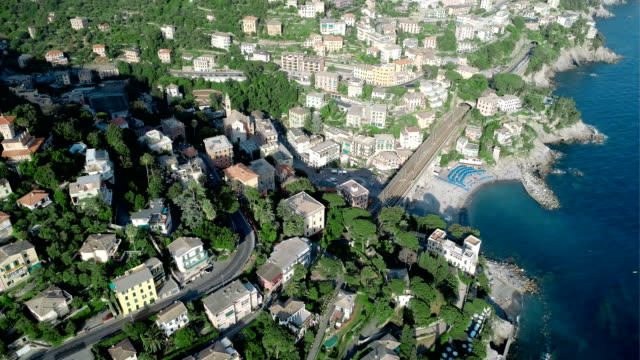 Aerial-view-of-town-near-sea-4k
