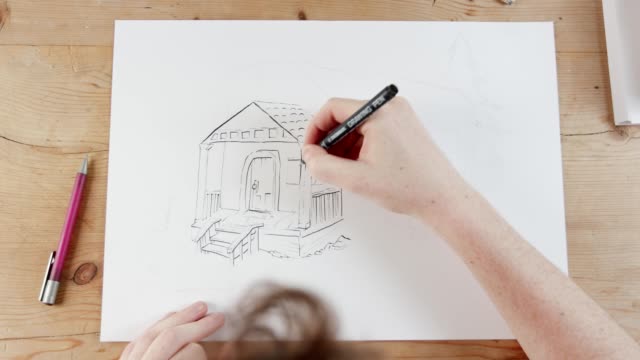 Timelapse-of-artist-drawing-a-house