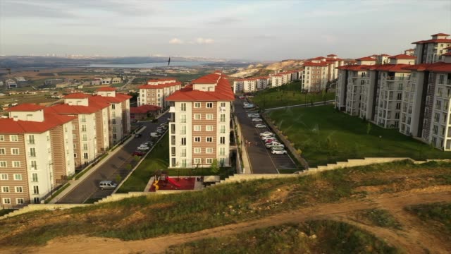 Urbanisierungs--und-Wohnungsbauprojekte
