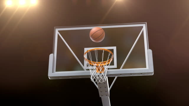 Professional-werfen-Basketball-Hoop-Zeitlupe-Kamera-fliegen.-Schöne-Ballflug-in-Korb-Net-Gericht-Gold-Strahler-Flares.-Sport-Konzept-3d-Animation