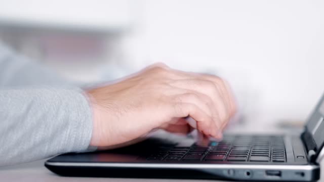 fast-typing-skills-search-program-laptop-keyboard