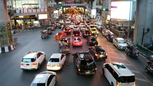 Traffic-jam-in-a-la-ciudad