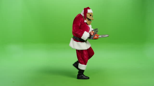 Horror-Weihnachtsmann-mit-Kettensäge