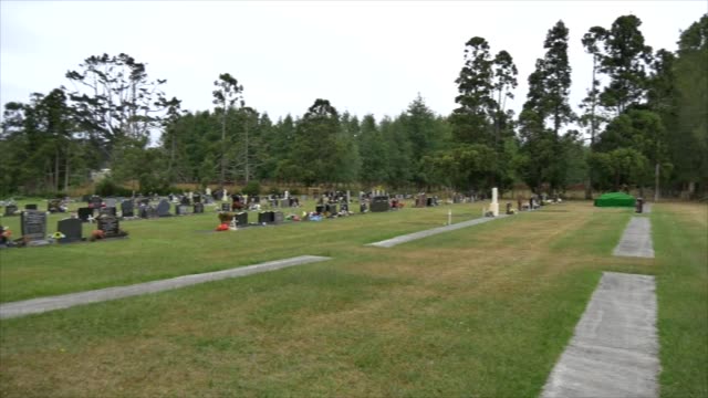 Schuss-des-Friedhofs-für-die-Beerdigung-Beerdigung