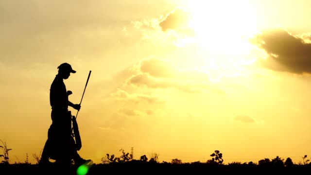 Silhouette-Male-athletes-are-training-with-the-sunset