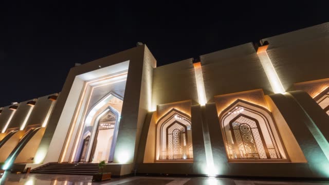 Nacht-Beleuchtung-Doha-Moschee-vorderen-Stadtpanorama-4-k-Zeit-hinfällig,-Katar