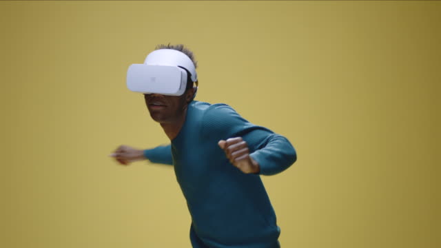 Young-man-playing-VR-game