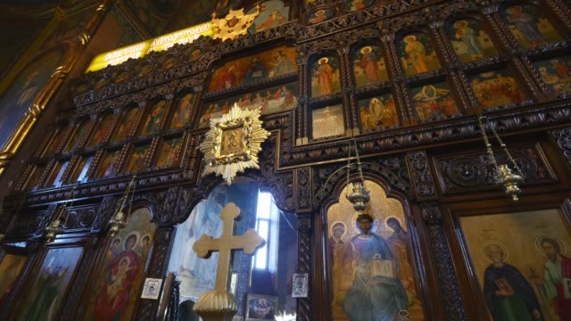 interior-of-the-Orthodox-church