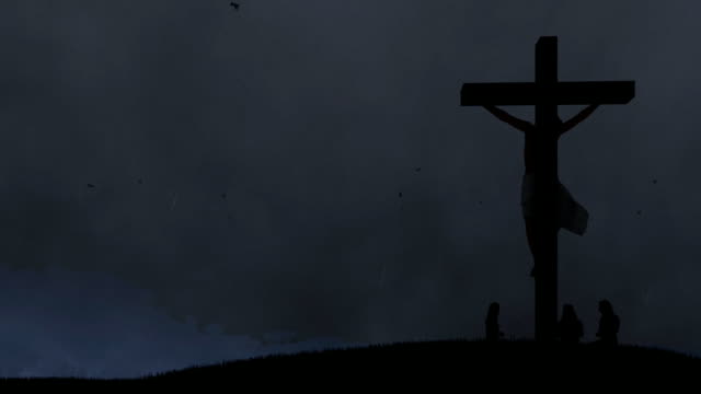 Christen-beten-zu-Jesus-Kreuz,-Nacht-Sturm-mit-Blitze,-verkleinern-Sie-die-Ansicht