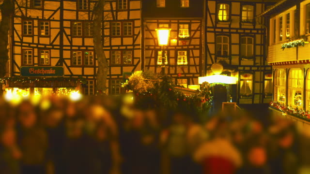 Christmas-Market-Impressions---beautiful-Christmas-market-by-night,-time-lapse