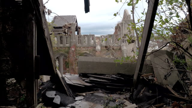 FPV:-Standing-on-the-collapsing-roof-of-abandoned-City-Methodist-Church,-Gary