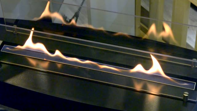 Modern-bio-fireplot-fireplace-on-ethanol-gas.-Smart-ecological-alternative