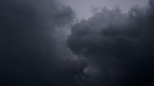 Lightning-Cloud