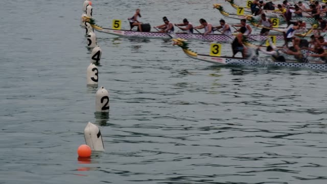 HONG-KONG---Jun-23,-2018:-2018-CCB-(Asia)-Hong-Kong-International-Dragon-Boat-Races-in-Hong-Kong.