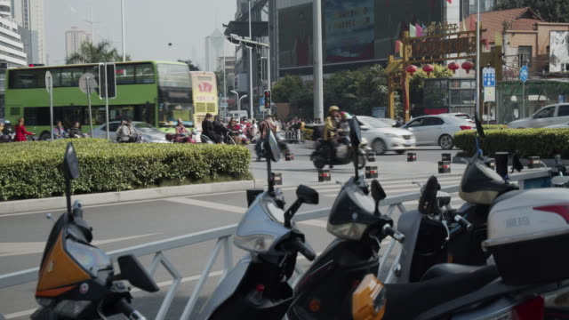 Chinese-busy-intersection