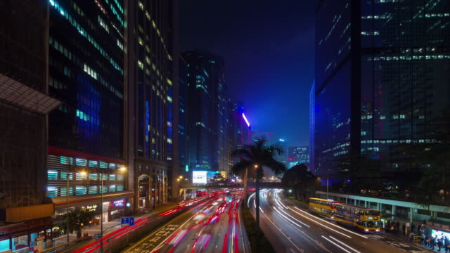 lapso-de-tiempo-de-noche-tráfico-calle-4-k-de-la-ciudad-de-hong-kong