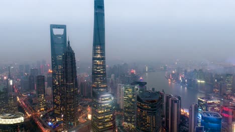 Zeitraffer-der-drei-höchsten-Wolkenkratzer-Shanghais,-des-Shanghai-World-Financial-Center,-des-Jin-Mao-Tower-und-des-Shanghai-Tower-bei-Sonnenuntergang