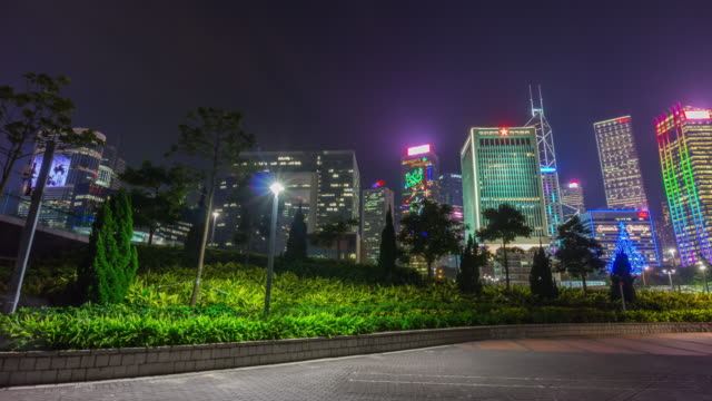 China-hong-kong-city-centro-noche-paisaje-luz-vista-a-la-calle-panorama-4k-lapso-de-tiempo