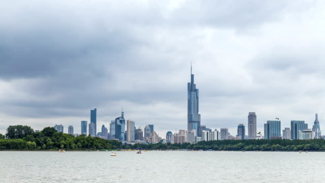 Time-lapse-of--skyline-in-nanjing-city-with-xuanwu-lake,china-,cloudy-day